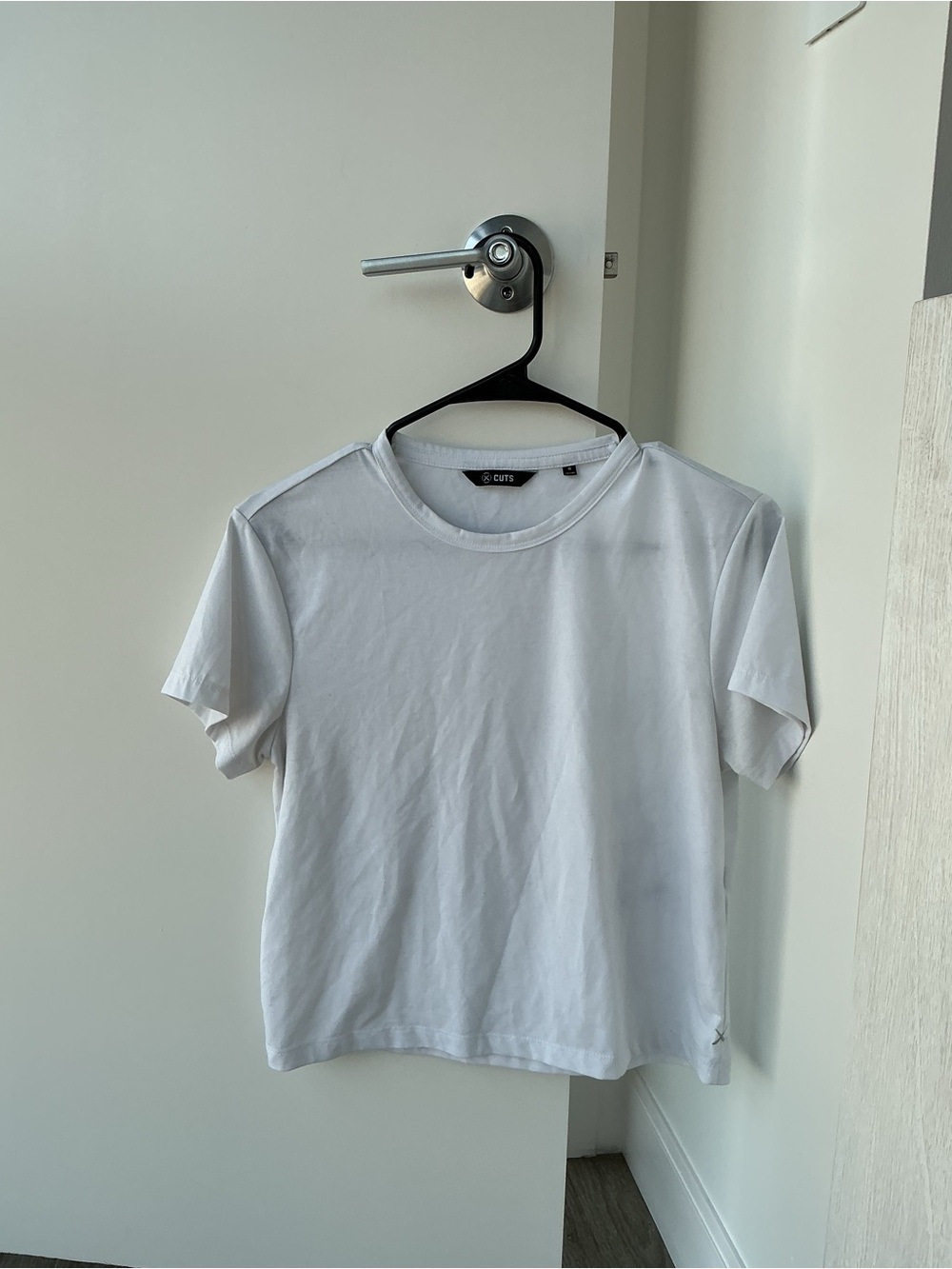 Cuts Clothing White Short Sleeve Crew Tee